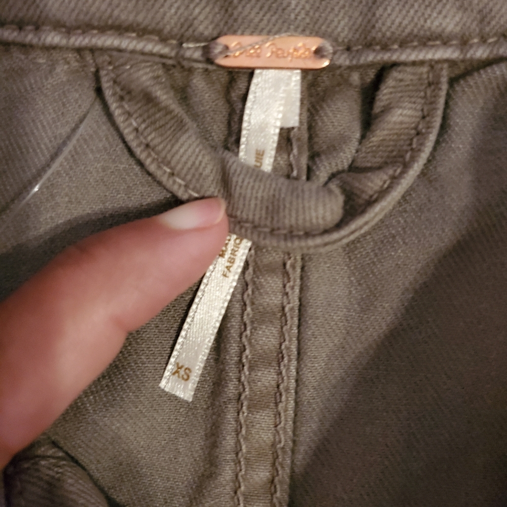 Jacket - Picture 2 of 4